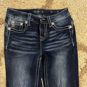Size 25 Miss Me Jeans. Very good condition.Like new.